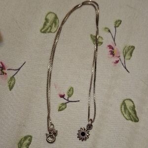 Elegant Silver Sunflower Pendant Necklace